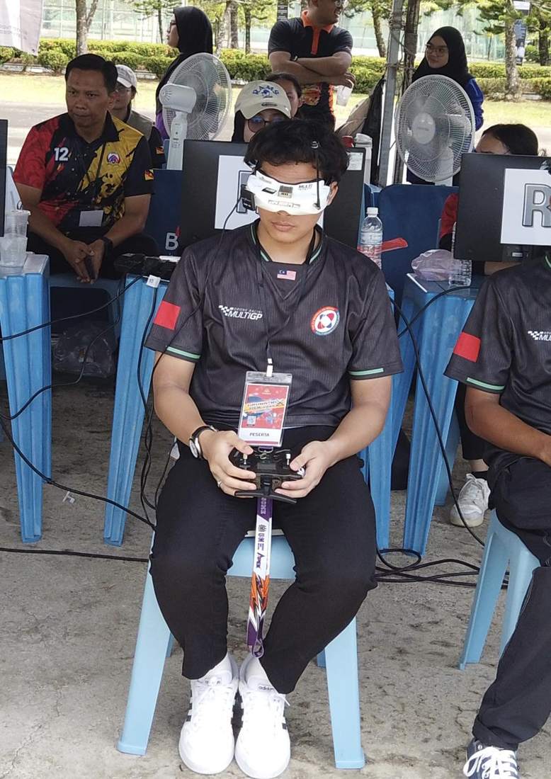 Adam Roslan
